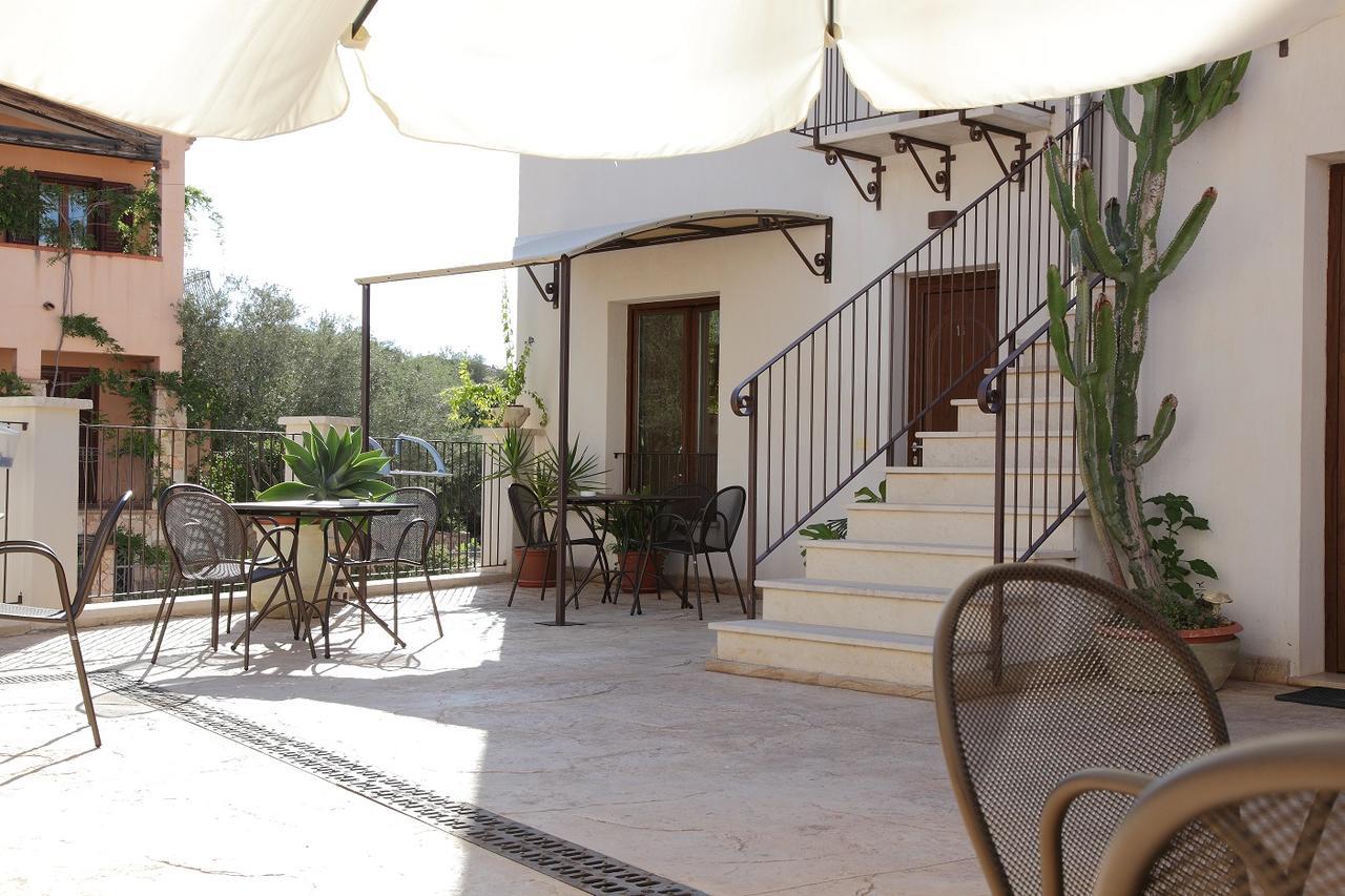 B&B Portu Cuau Santa Maria Navarrese Extérieur photo